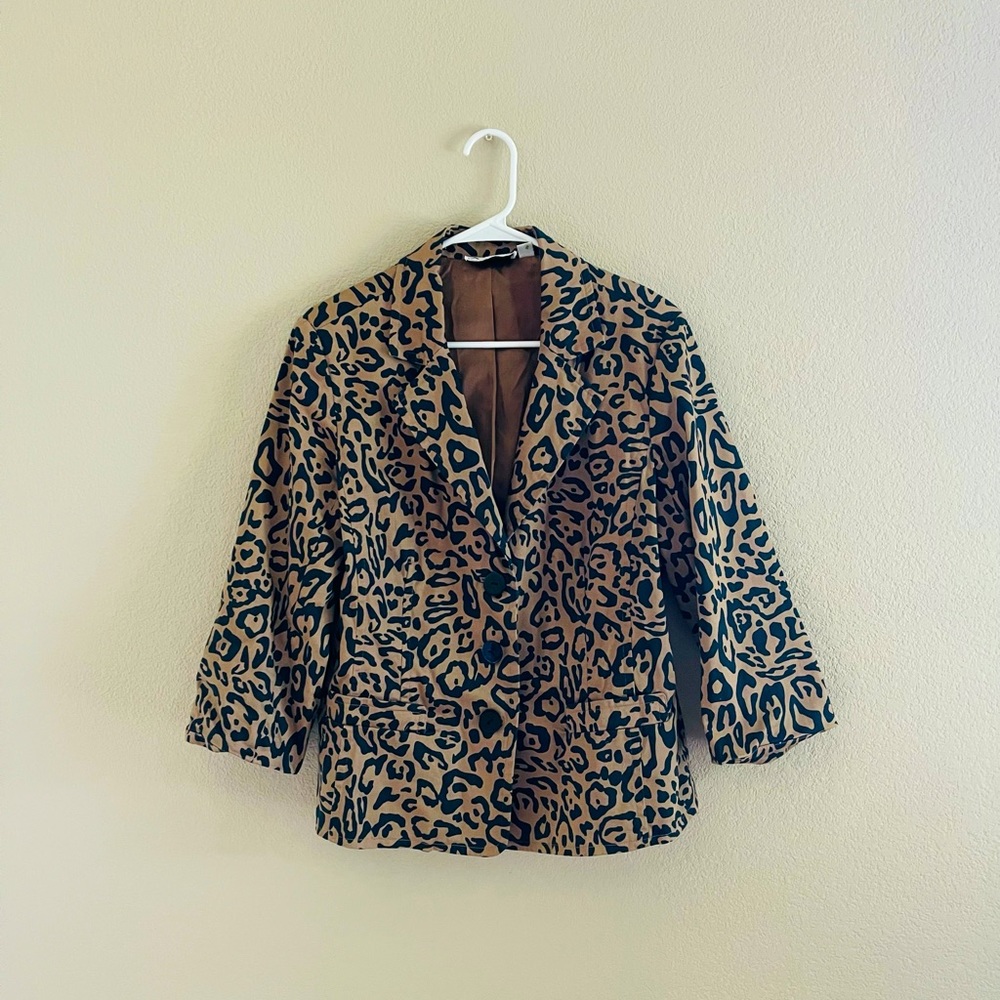 Cheetah print blazer